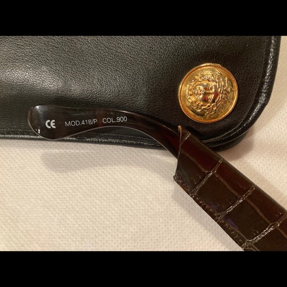 Vintage GIANNI VERSACE 418 P Col 900 Sunglasses - Picture 5 of 5